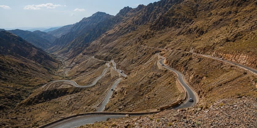 Mountain roads are an important part of many Morocco desert itineraries.